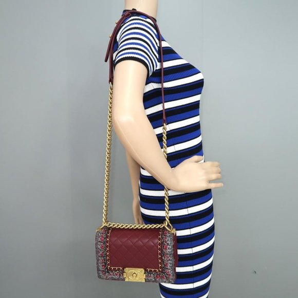 Chanel Boy Small Around Winered Lambskin Bag - Picture 8 of 8